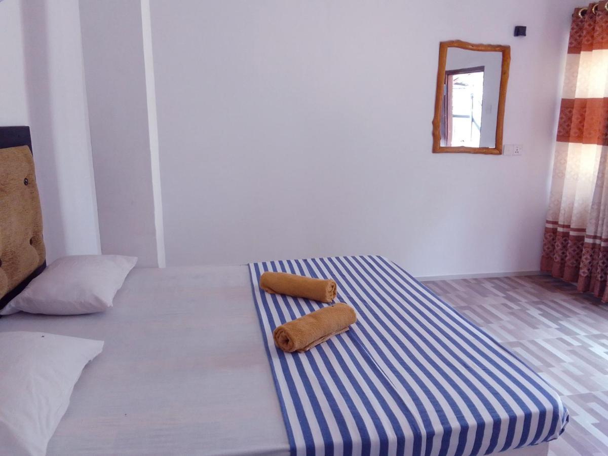 Big House Udawalawe Bed and Breakfast Εξωτερικό φωτογραφία